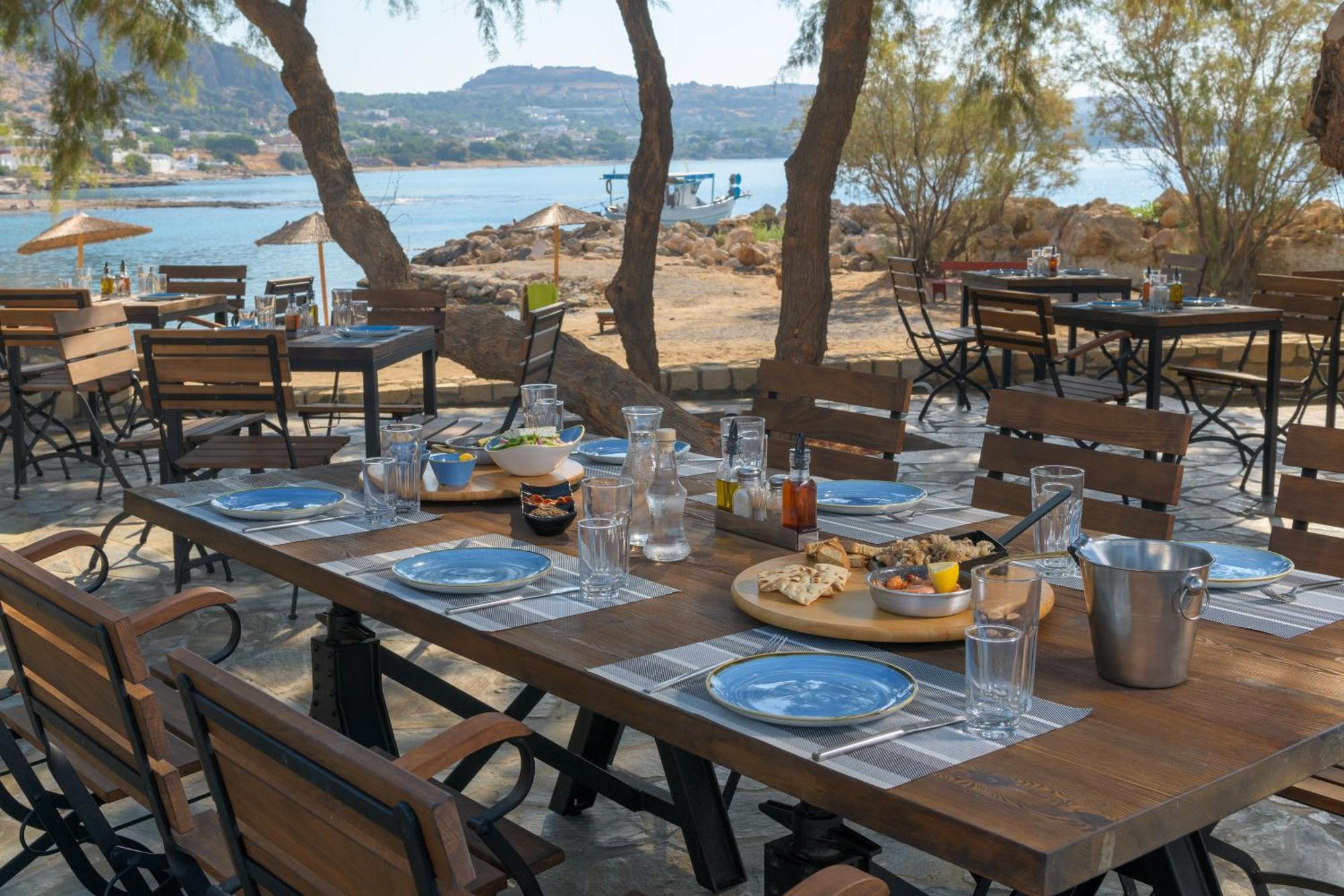 Sunrise Hotel Pefki Екстериор снимка