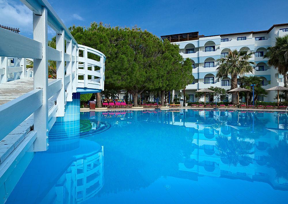 Sunrise Hotel Pefki Екстериор снимка
