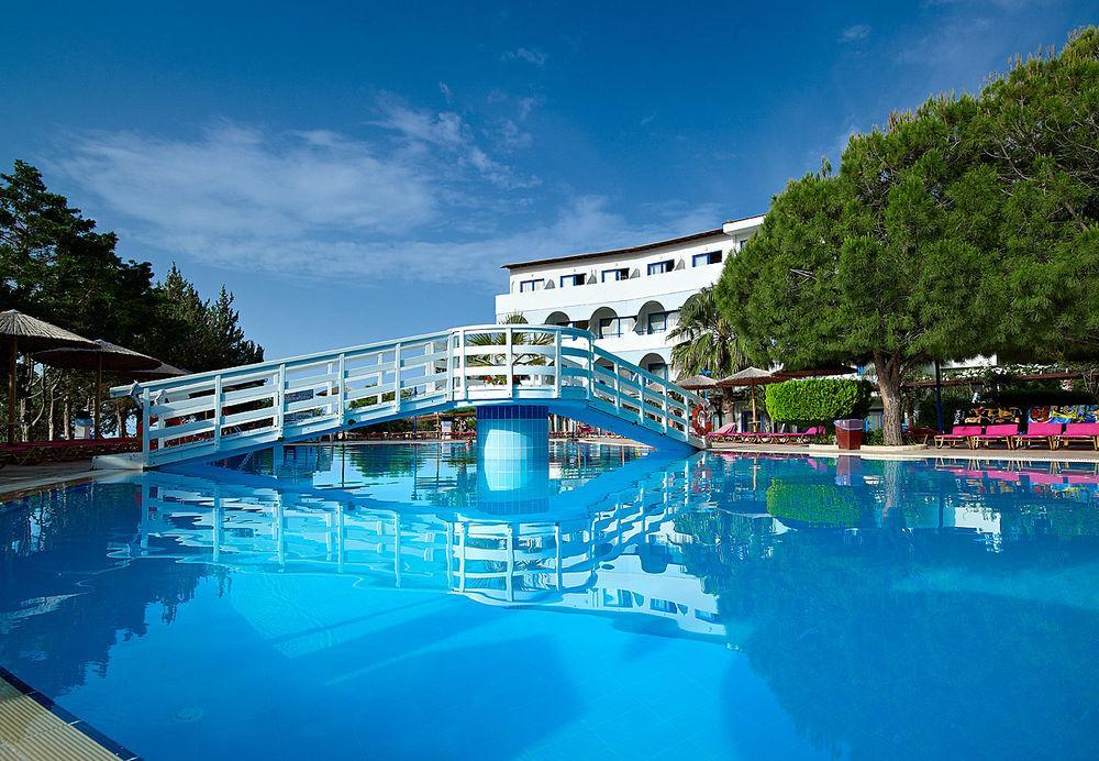 Sunrise Hotel Pefki Екстериор снимка