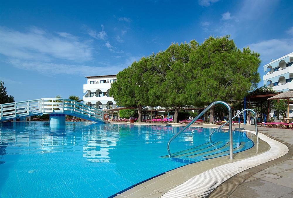 Sunrise Hotel Pefki Екстериор снимка